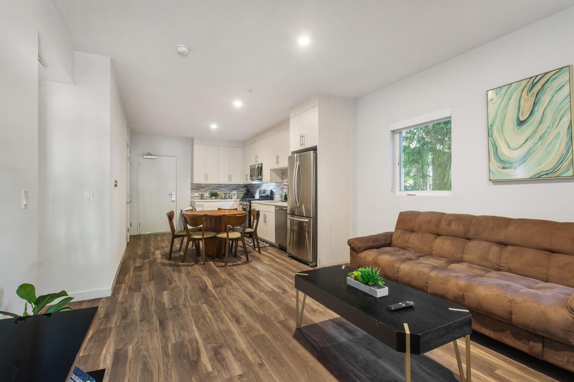 Hotel cápsula Luxury 2 Bedroom At The Heart Of Melrose Boulevard *