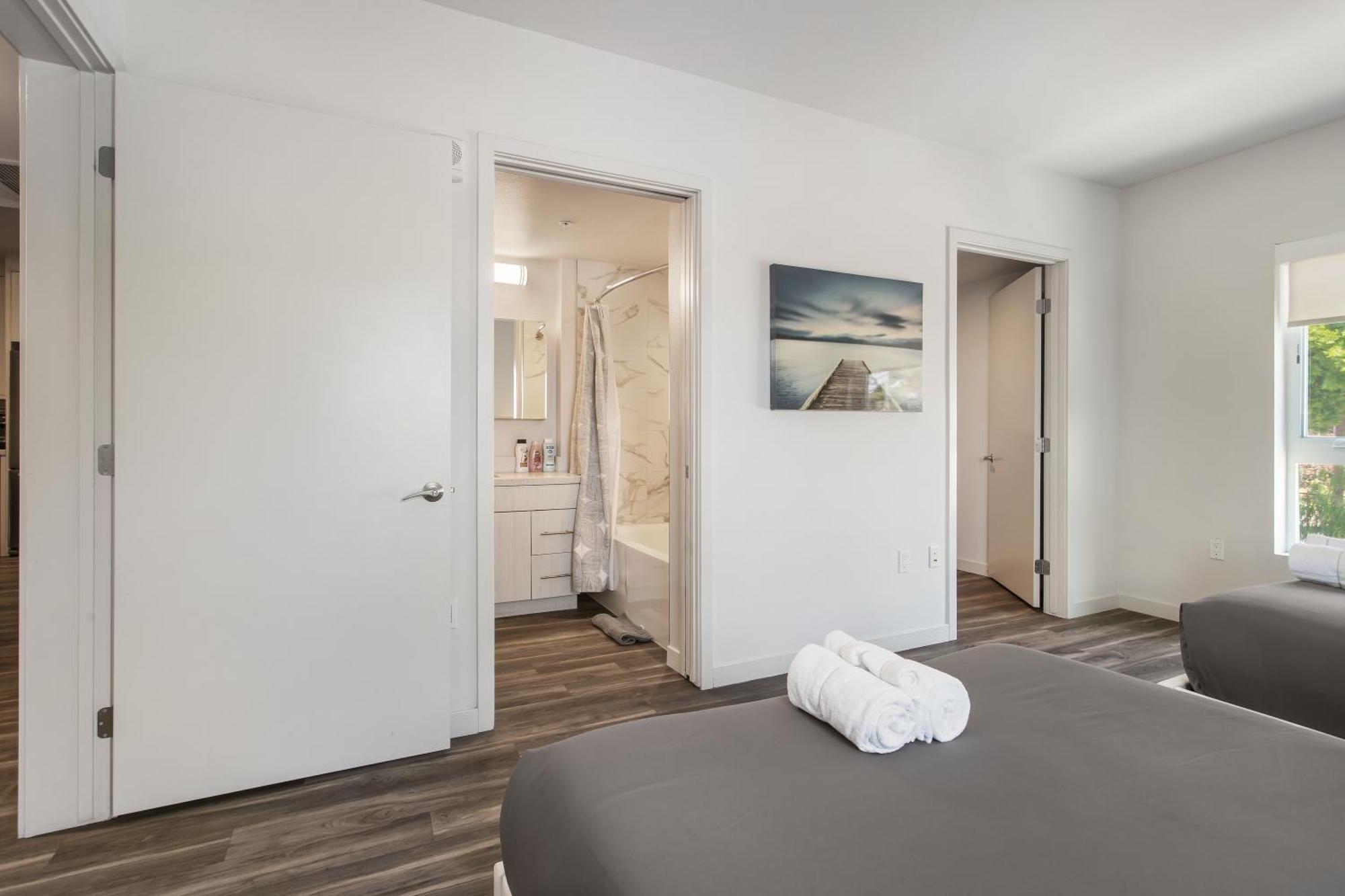 Luxury 2 Bedroom At The Heart Of Melrose Boulevard Hotel cápsula