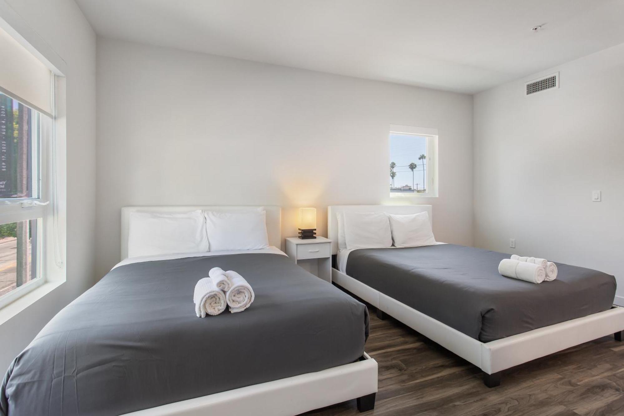 Hotel cápsula Luxury 2 Bedroom At The Heart Of Melrose Boulevard *